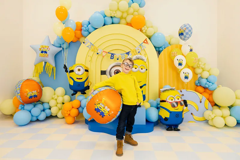 Balon foliowy Minionki Kula Z HELEM - obrazek 4